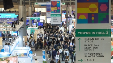 光林智能Interlux 智慧號誌亮相　巴塞隆納智慧城市世界大會