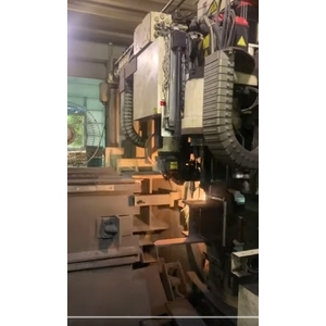 200*200 H型鋼 雷射切管機-龍泰鋼鐵工業股份有限公司