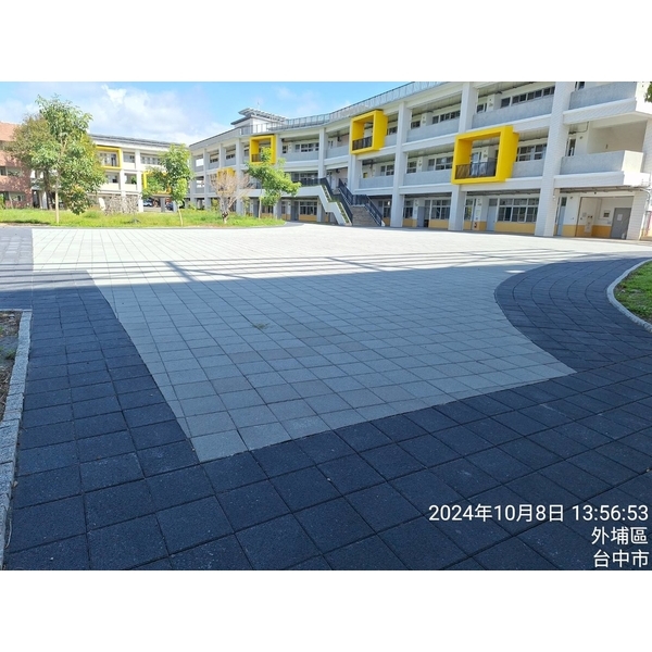 地磚舖設工程-梁禾企業有限公司