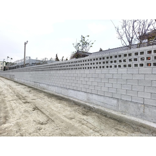 空心磚圍牆施工 空心磚圍牆施工-梁禾企業有限公司