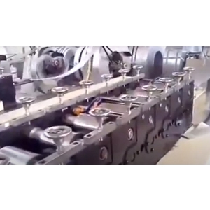 衝孔柱設備-新耀輝工業有限公司