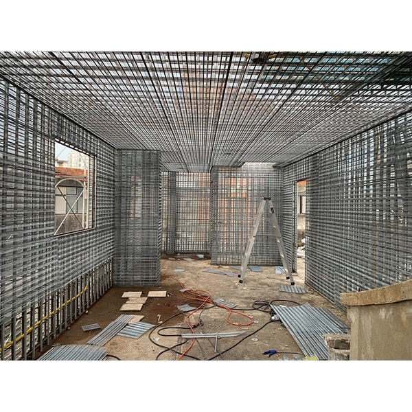中部的屋頂加蓋工程-新耀輝工業有限公司