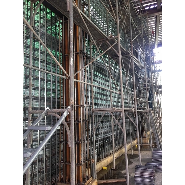 龍潭工地-衝孔柱-新耀輝工業有限公司