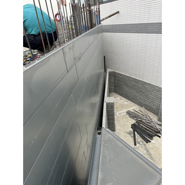 楊梅上湖口國小旁，住宅新建工程-新耀輝工業有限公司