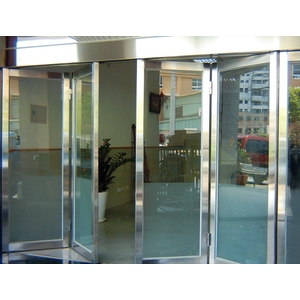 特殊摺疊門-凱鼎自動門企業社