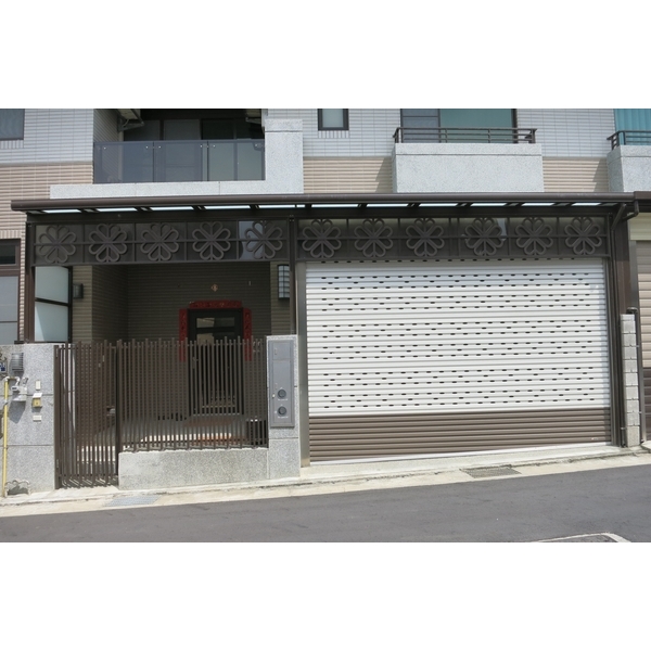 鍍鋁鋅捲門-長陽企業社