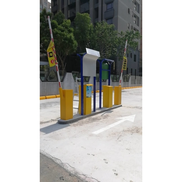 停車場入口配置-欣晉億企業有限公司