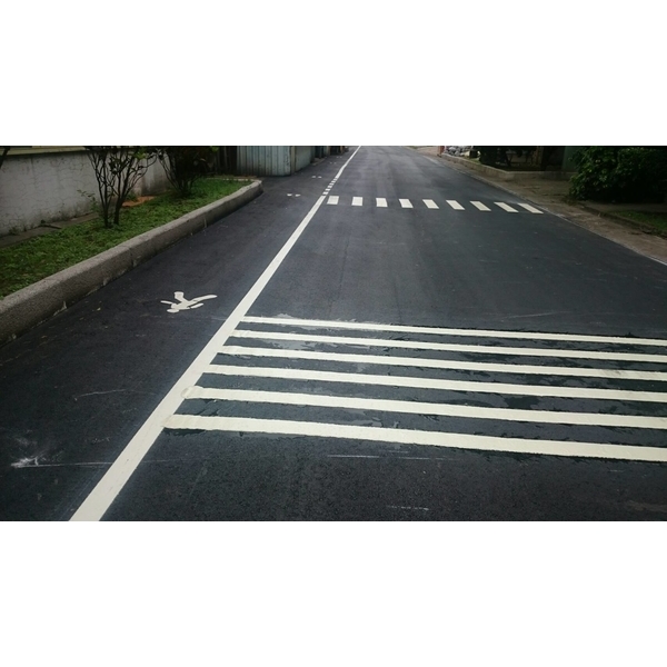 柏油路面劃線-友泉工程有限公司