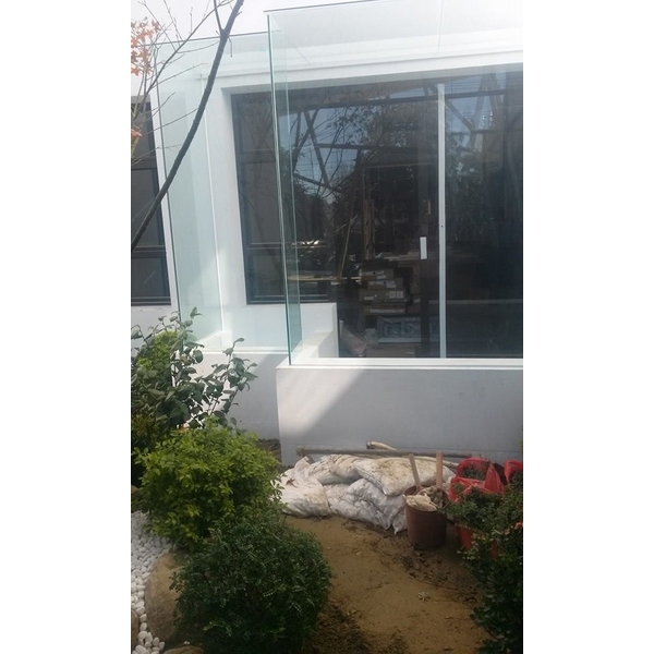 訂製落地玻璃-有為玻璃有限公司