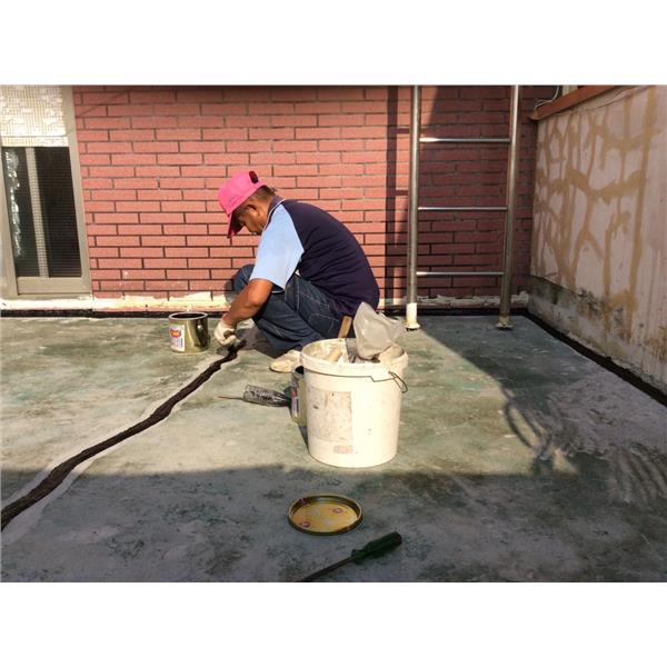 屋頂龜裂防水-萬能抓漏工程