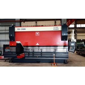 CNC全自動折床-良琦興業有限公司