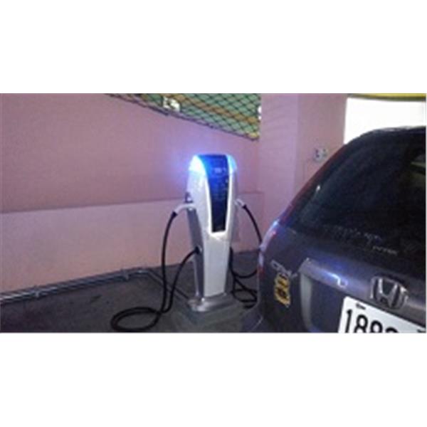 電動車充電站-蘆洲鷺江停車場 電動車充電站-蘆洲鷺江停車場