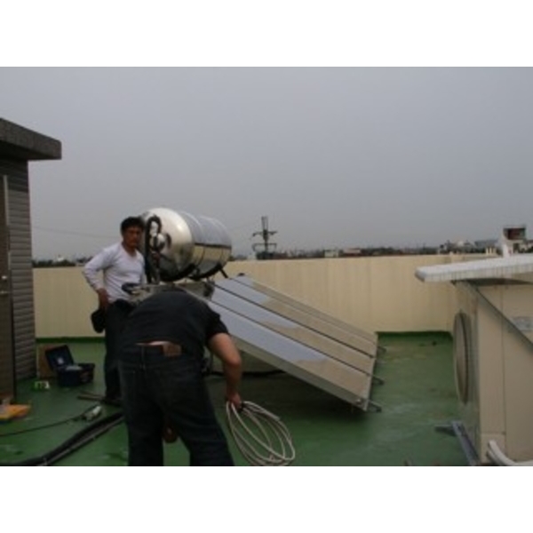 太陽能集熱器 太陽能集熱器