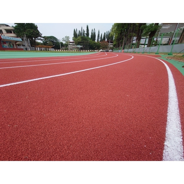 運動場跑道整修工程 運動場跑道整修工程