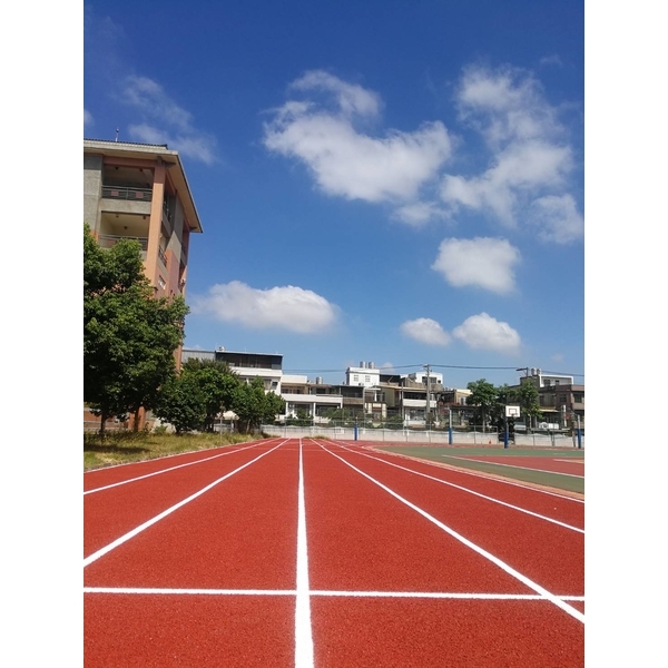 丙烯酸跑道