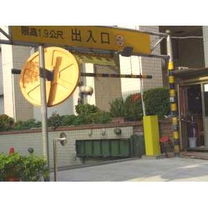 RFID長距離感應管制現場裝機圖-鵬驥實業有限公司