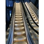 電扶梯