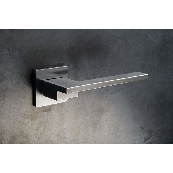OLIVARI Living 進口水平把手 Door Handle-美德亞有限公司