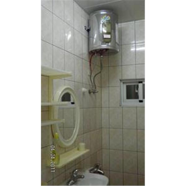 電熱水器 電熱水器