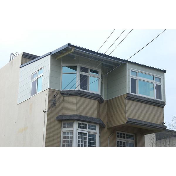 鐵屋或增建