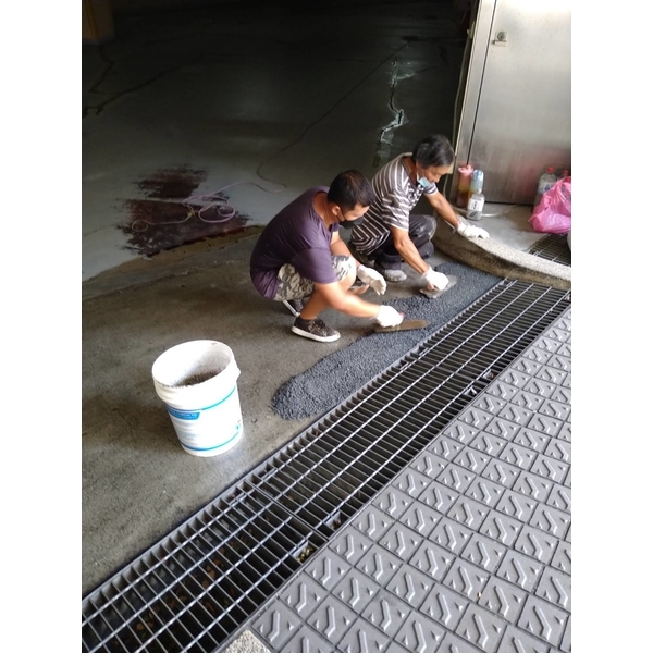斜車道金鋼砂epoxy地坪處理