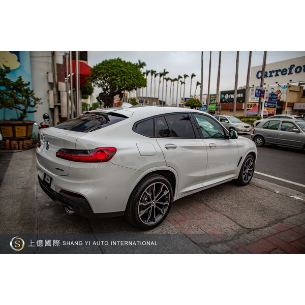 正2021 BMW X4 30I-讚星有限公司