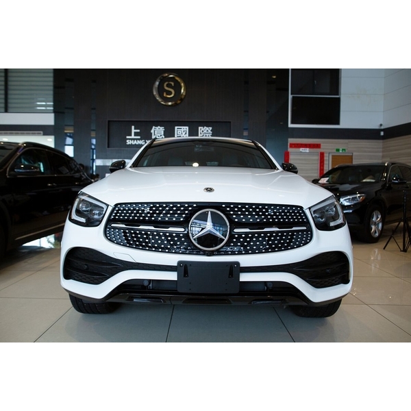 正2021 Mercedes-Benz GLC300 COUPE 4MATIC-讚星有限公司