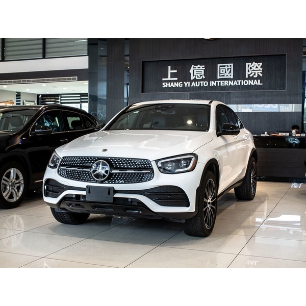正2021 Mercedes-Benz GLC300 COUPE 4MATIC-讚星有限公司