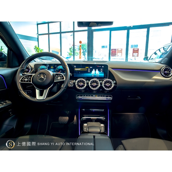 2021年式 Mercedes-Benz GLA250 4MATIC-讚星有限公司