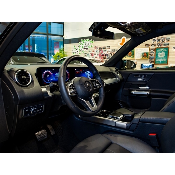 2020年 Mercedes-Benz GLB 250 4MATIC-讚星有限公司