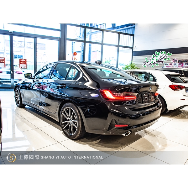 2020年式BMW 330i-讚星有限公司
