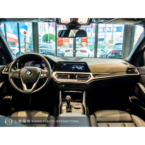 2020年式BMW 330i-讚星有限公司