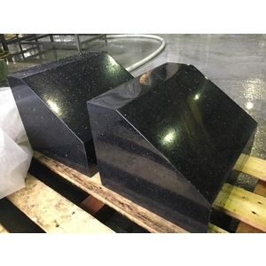 印度黑金 說明石座-新東大理石股份有限公司