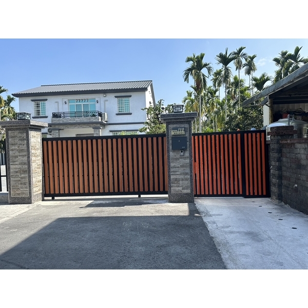 不銹鋼烤漆小門-咏達企業行