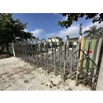 伸縮大門 - 咏達企業行