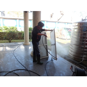 玻璃清洗-捷立環保服務有限公司