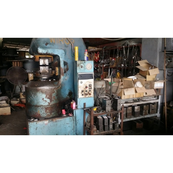 鋼索裝具