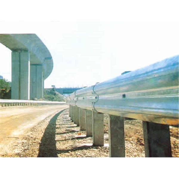高速公路護欄