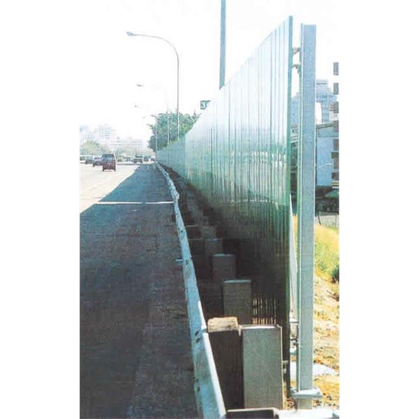 道路隔音牆
