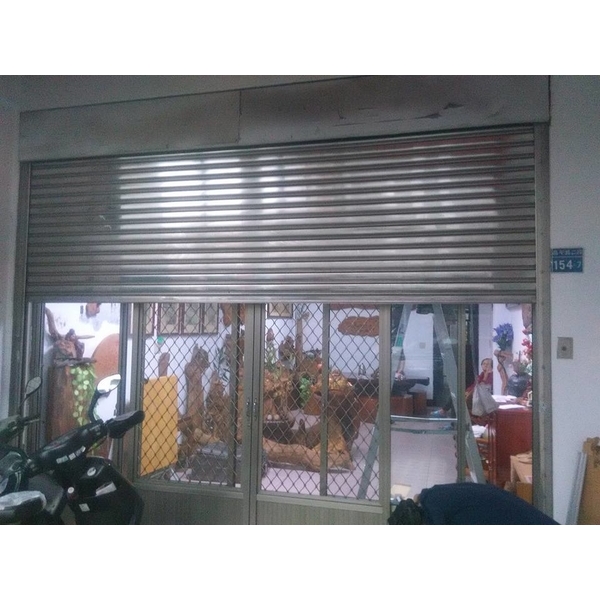 住家白鐵捲門維修 住家白鐵捲門維修