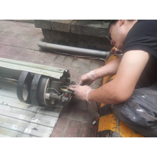 捲門維修 捲門維修