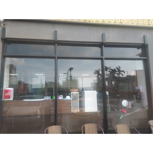 店面落地窗 店面落地窗
