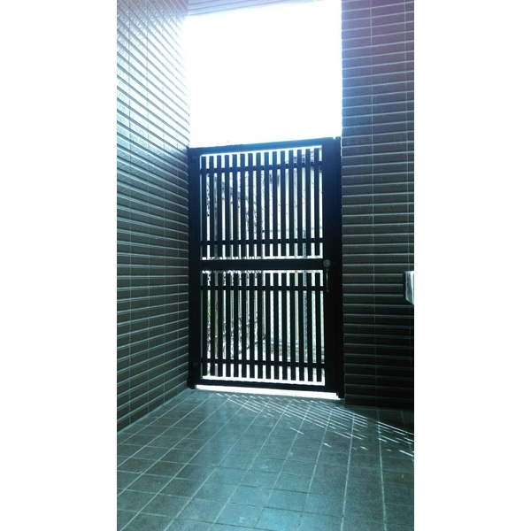 鐵門窗 鐵門窗