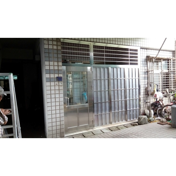 鐵窗-敦誠鐵器企業社