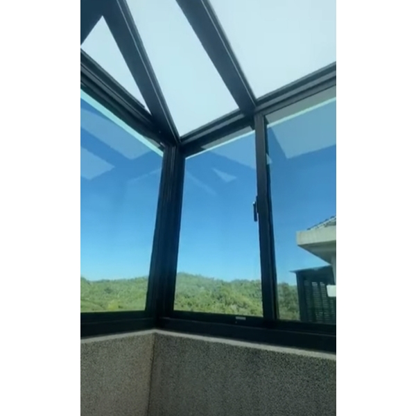 鋁鋼構玻璃屋,氣密隔音窗加氣密門加壓把手 鋁鋼構玻璃屋,氣密隔音窗加氣密門加壓把手