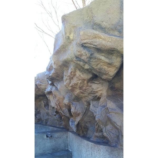 春天酒店GRC假山