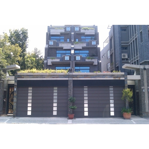 平板門-泰銘捲門有限公司