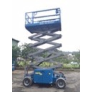 12米自走式高空作業車(寬板)-六國營造工程股份有限公司