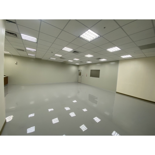 落地窗庫板隔間-申貫工程設計有限公司