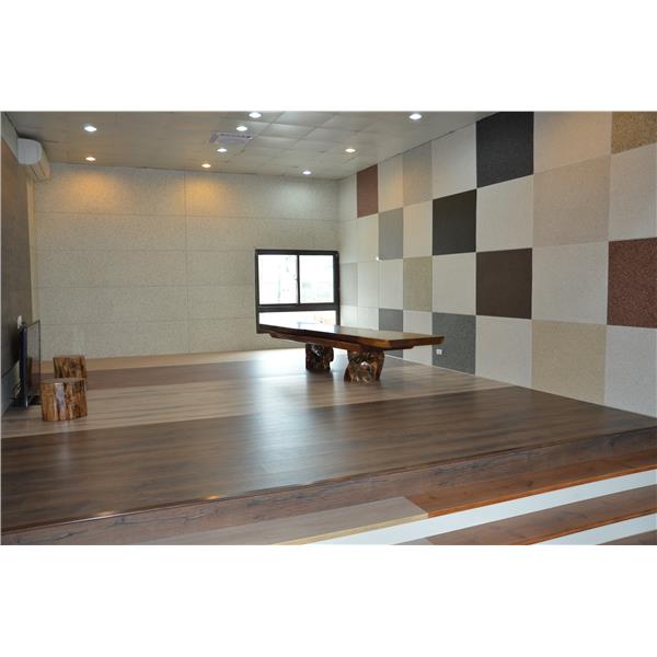 展場2 005